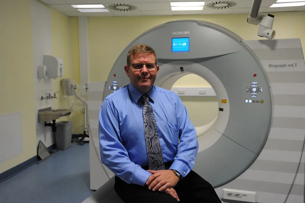 Professor Edwin van Beek