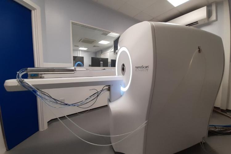  Mediso nanoScan 7T PET/MRI scanner