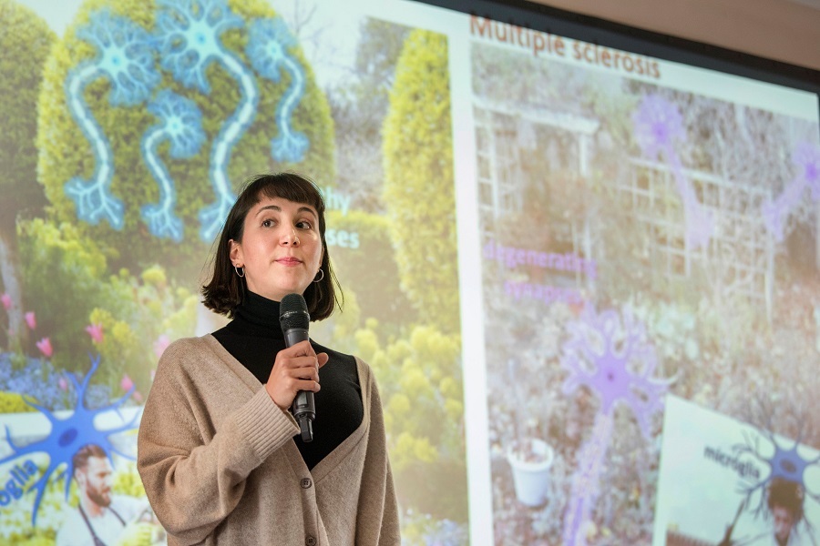 Three Minute Thesis talk at CRM Retreat 2019