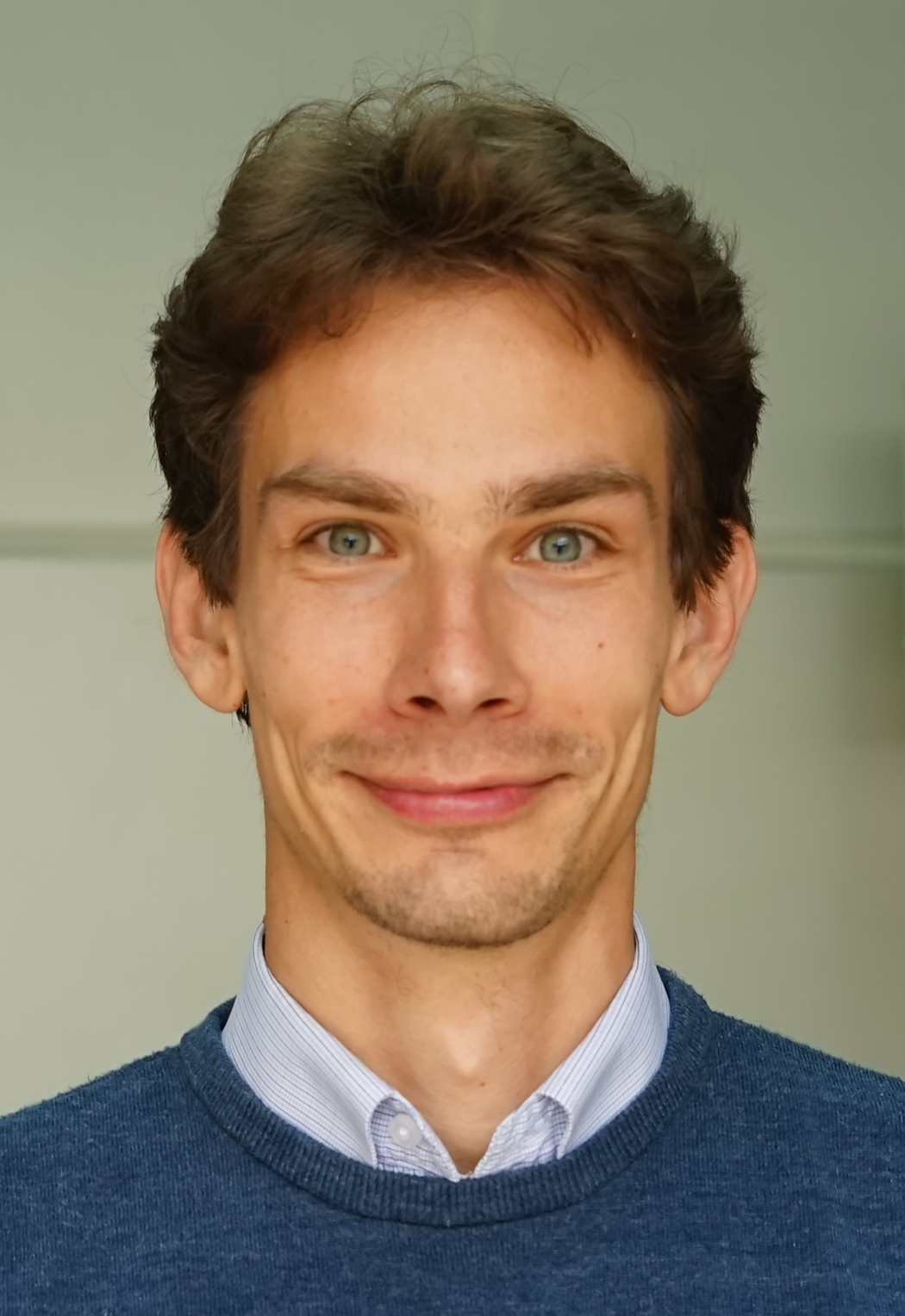 Dr Jacek Kwiecinski, former PhD & MSc student