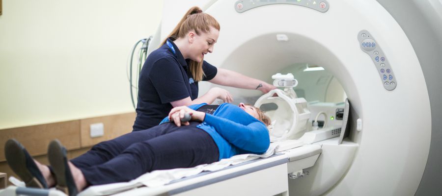 What is an MRI scan?